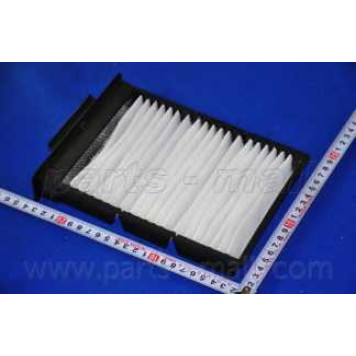 Фильтр салонный PARTS-MALL PMF-079-4