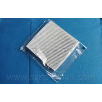 Фильтр салонный PARTS-MALL PMJ-007