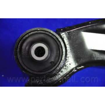 Рычаг независимой подвески колеса PARTS-MALL PXCAA-014LL-6