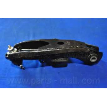 Рычаг независимой подвески колеса PARTS-MALL PXCAA-018LR-1
