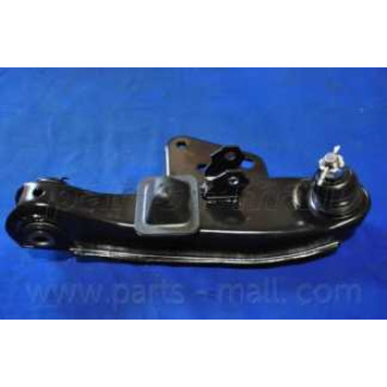 Рычаг независимой подвески колеса PARTS-MALL PXCAA-018LR-3