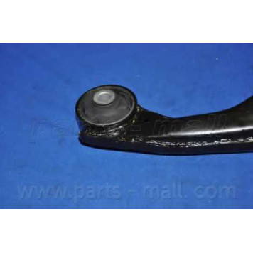 Рычаг независимой подвески колеса PARTS-MALL PXCAA-021LL-2