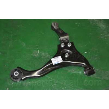 Рычаг независимой подвески колеса PARTS-MALL PXCAA-024LR-2