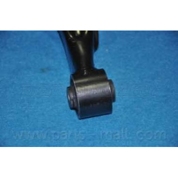Рычаг независимой подвески колеса PARTS-MALL PXCAA-024UR-2