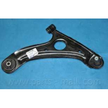 Рычаг независимой подвески колеса PARTS-MALL PXCAA-025LR-1