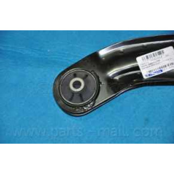 Рычаг независимой подвески колеса PARTS-MALL PXCAA-025LR-2