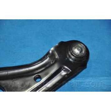 Рычаг независимой подвески колеса PARTS-MALL PXCAA-025LR-6