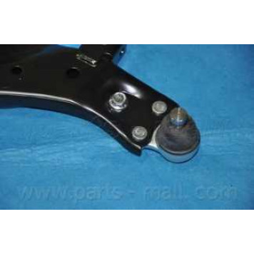 Рычаг независимой подвески колеса PARTS-MALL PXCAA-027LR-5