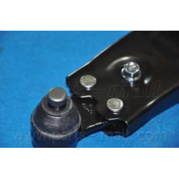 Рычаг независимой подвески колеса PARTS-MALL PXCAA-033LL-1