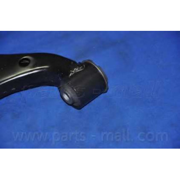 Рычаг независимой подвески колеса PARTS-MALL PXCAB-015LR-3