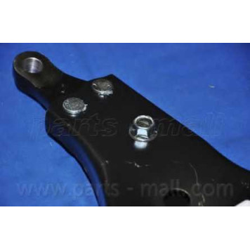 Рычаг независимой подвески колеса PARTS-MALL PXCAB-015LR-5
