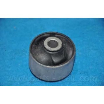 Втулка рычага колесной подвески PARTS-MALL PXCBA-033B-2