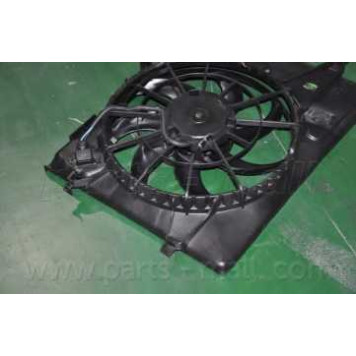 Вентилятор охлаждения двигателя PARTS-MALL PXNAA-037-3