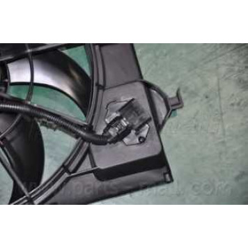 Вентилятор охлаждения двигателя PARTS-MALL PXNAA-050-4