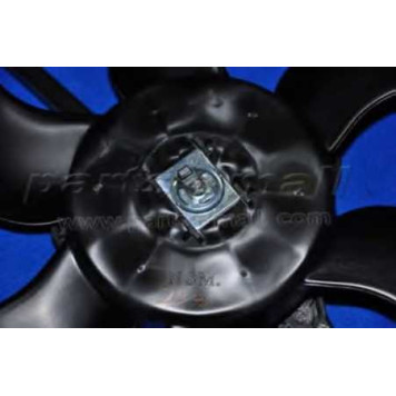 Вентилятор конденсатора кондиционера PARTS-MALL PXNBA-033-2