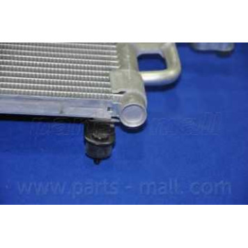 Конденсатор кондиционера PARTS-MALL PXNCC-001-7
