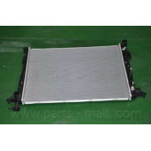 Радиатор охлаждения двигателя PARTS-MALL PXNDA-204
