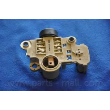 Регулятор генератора PARTS-MALL PXPBA-008-2