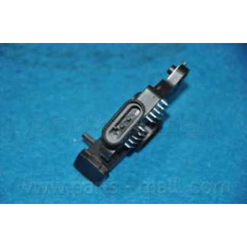 Регулятор генератора PARTS-MALL PXPBC-011-4