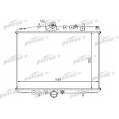 Радиатор охлаждения двигателя PATRON PRS3579