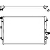 Радиатор охлаждения двигателя SAKURA Automotive 3061-1006