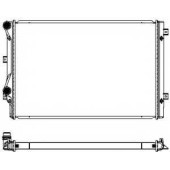 Радиатор охлаждения двигателя SAKURA Automotive 3471-8501