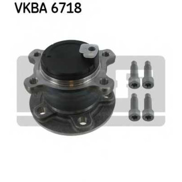 Комплект подшипника ступицы колеса SKF VKBA 6718