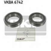 Комплект подшипника ступицы колеса SKF VKBA 6742