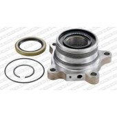 Комплект подшипника ступицы колеса SNR R141.21
