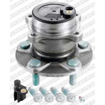 Комплект подшипника ступицы колеса SNR R152.69