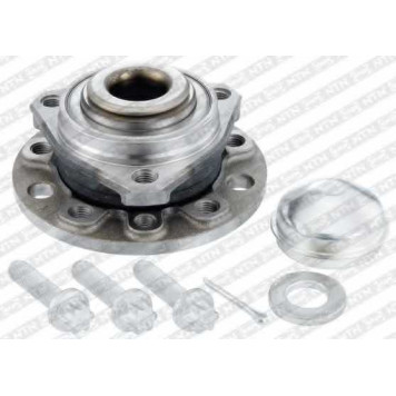 Комплект подшипника ступицы колеса SNR R153.30