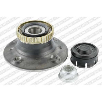Комплект подшипника ступицы колеса SNR R155.46