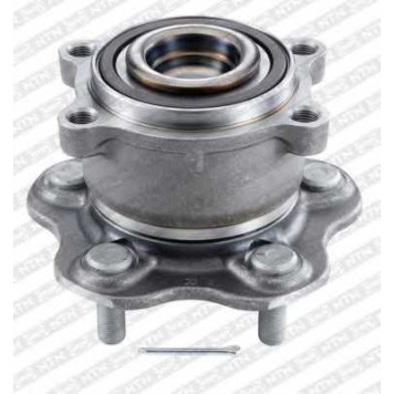 Комплект подшипника ступицы колеса SNR R168.79