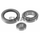 Комплект подшипника ступицы колеса SWAG 10 85 0005