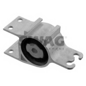 SWAG 10940967 - сайлентблок переднего правого поперечного рычага (с кронштейном)