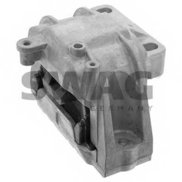 Подвеска двигателя SWAG 32 92 3020