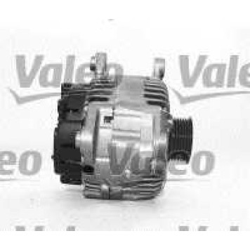 Генератор 180А для AUDI A6(C6,4F2,4F5,4FH), A8(4E#), Q7(4L) / VW TOUAREG(7L6, 7L7,7LA) <b>VALEO 437507 / 2542784</b>-3