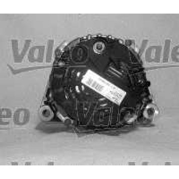 Генератор 120А для MERCEDES E(S210,S211,W210,W211), VIANO(W639), VITO(W639) <b>VALEO 439307</b>