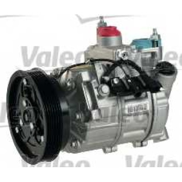 Компрессор кондиционера для VOLVO XC90 <b>VALEO 813142</b>