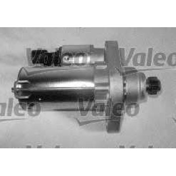 Стартер 1,1кВт для AUDI A1, A3, Q3, TT / SKODA FABIA, OCTAVIA, RAPID, ROOMSTER, SUPERB, YETI / VW BEETLE, CC, EOS, GOLF, JETTA, NEW BEETLE, PASSAT, POLO, SCIROCCO, TIGUAN, TOURAN <b>VALEO 438174</b>-2