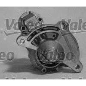 Стартер 0,8кВт для CITROEN BERLINGO, C2, C3, C4, NEMO, SAXO, XSARA / PEUGEOT 1007, 106, 206, 207, 306, 307, BIPPER, PARTNER <b>VALEO 438093</b>-1